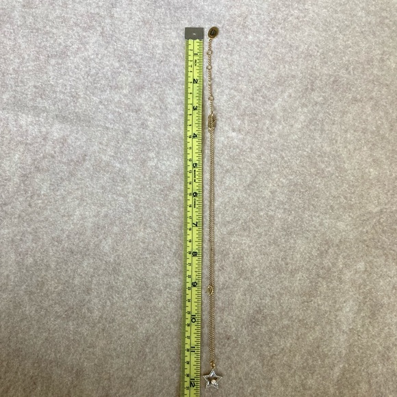 Juicy Couture Gold Rhinestone Star Necklace ⭐️⭐️⭐️ - Picture 8 of 8